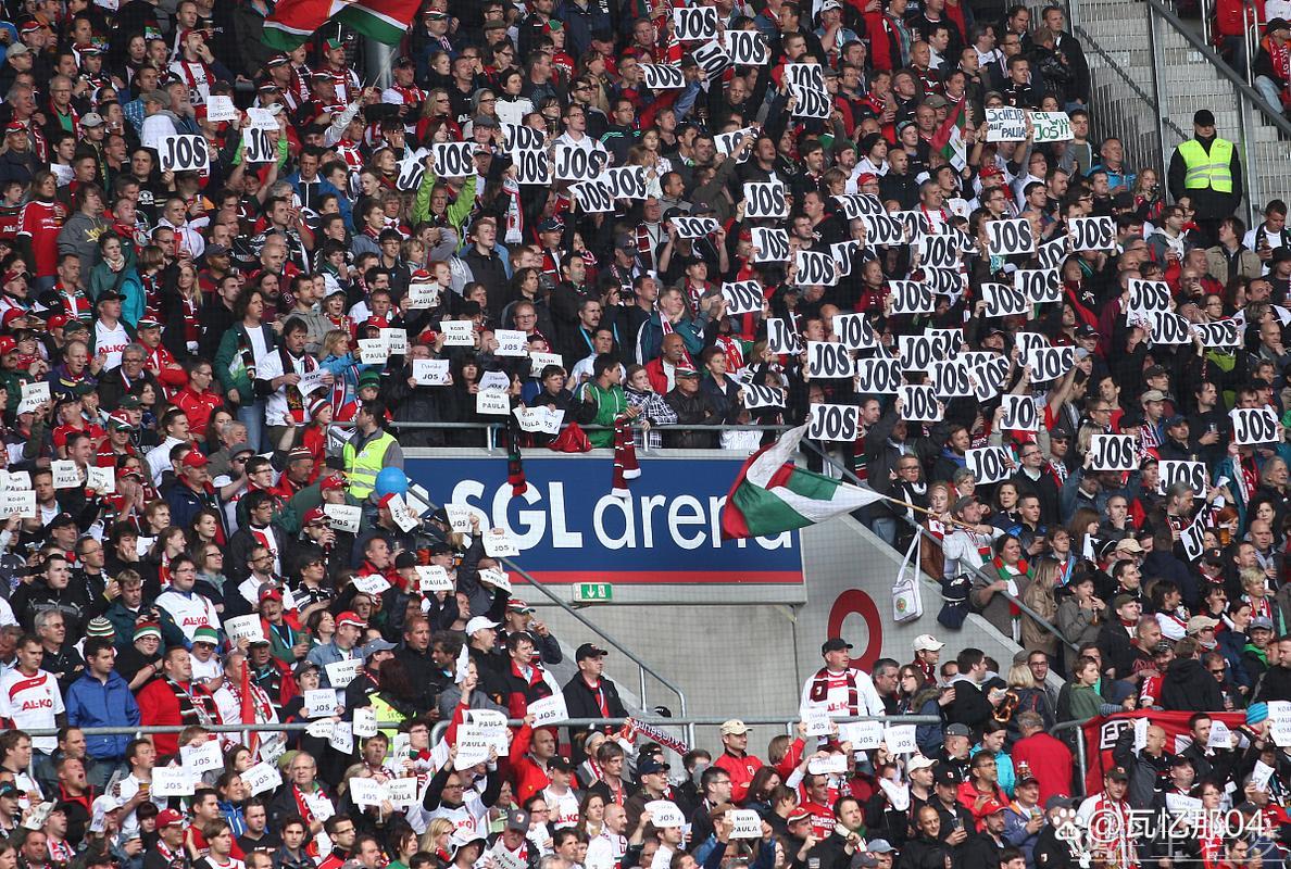 热刺欧联夺冠20万球迷狂欢，麦迪逊受访途中险出意外