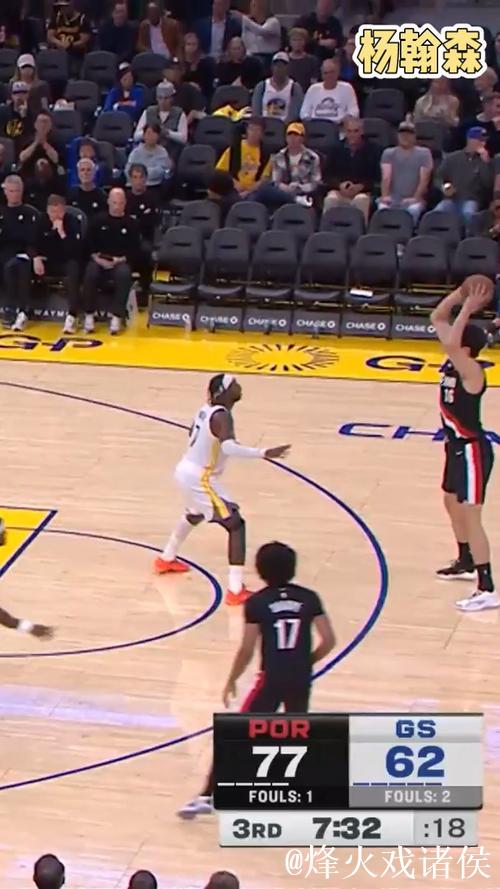 勇士狂胜22分打破开拓者三连败，迎来赛季首胜